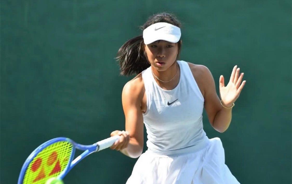 leyu中心-2-0晋级第三轮！中国女网15岁新星闪耀成人赛：追赶郑钦文王欣瑜